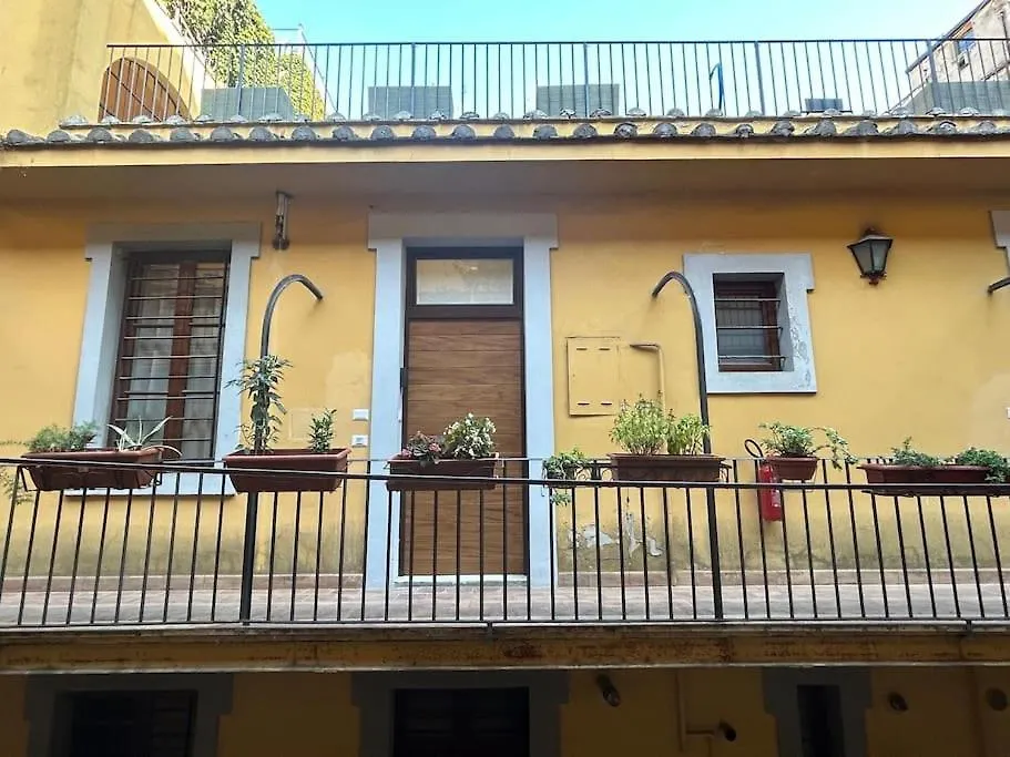 Apartment Domus Romano Campo De Fiori