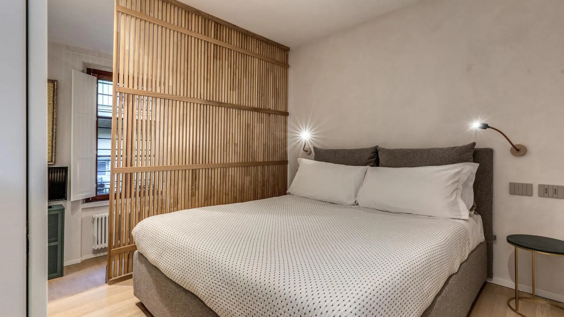 Apartment Domus Romano Campo De Fiori